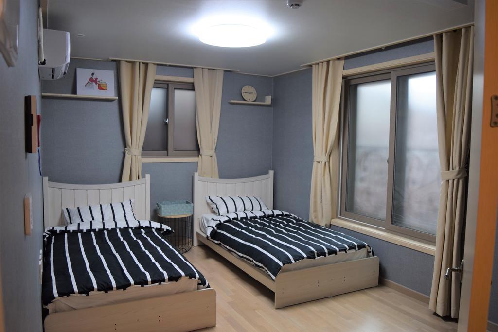 Red Stone Guesthouse Seul Esterno foto